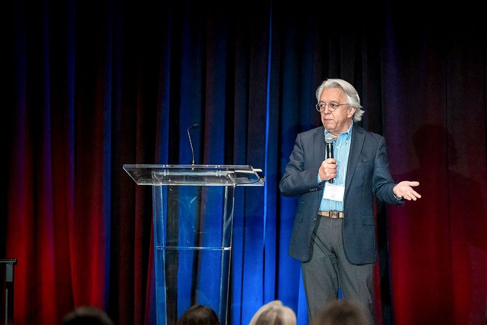 _A743355 HealthcareSymposium_16