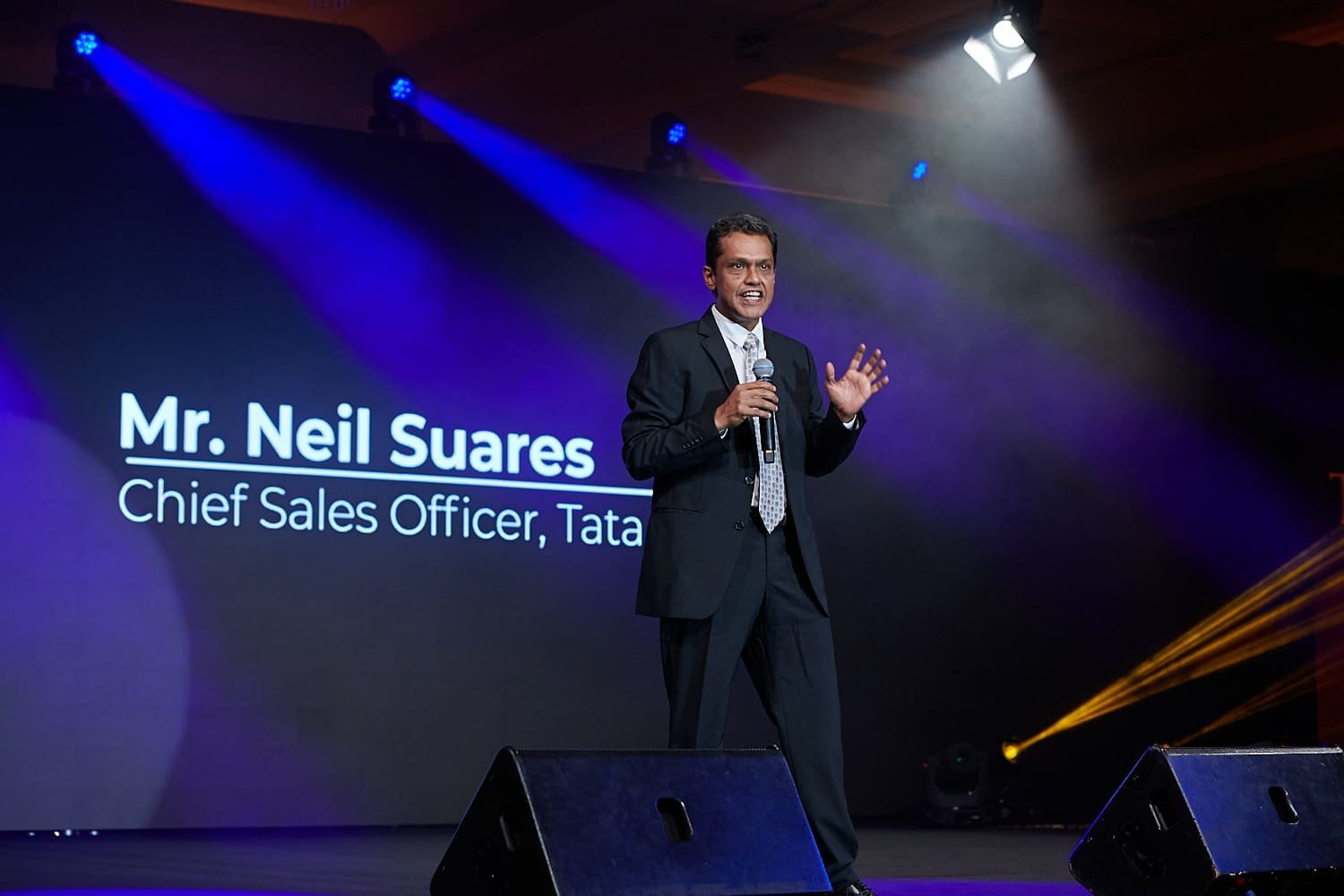 Top Corporate Photographers to Elevate Your Business Imaging